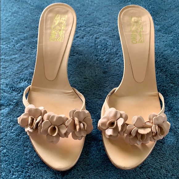 Salvatore Ferragamo Slippers - Picture 2 of 9